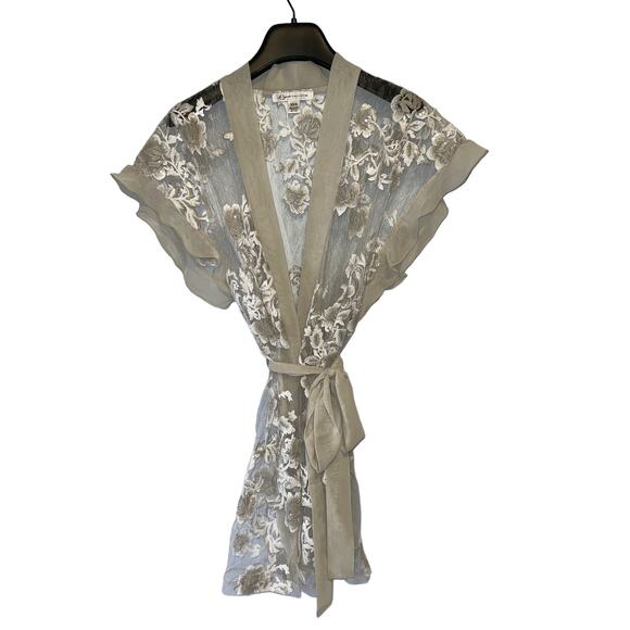 Rya Collection Charming Sheer Floral Mini Beige Ivory Robe Cover Up Size XS - Picture 3 of 14